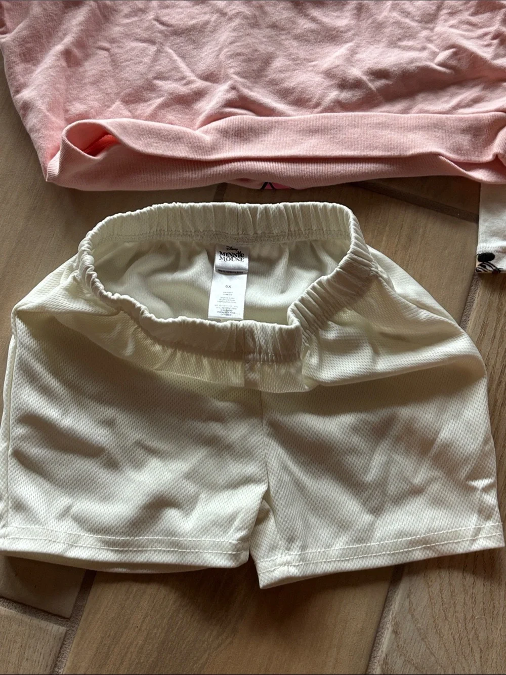 Disney Girls bundle (2 pajamas and 1 everyday set) size 6